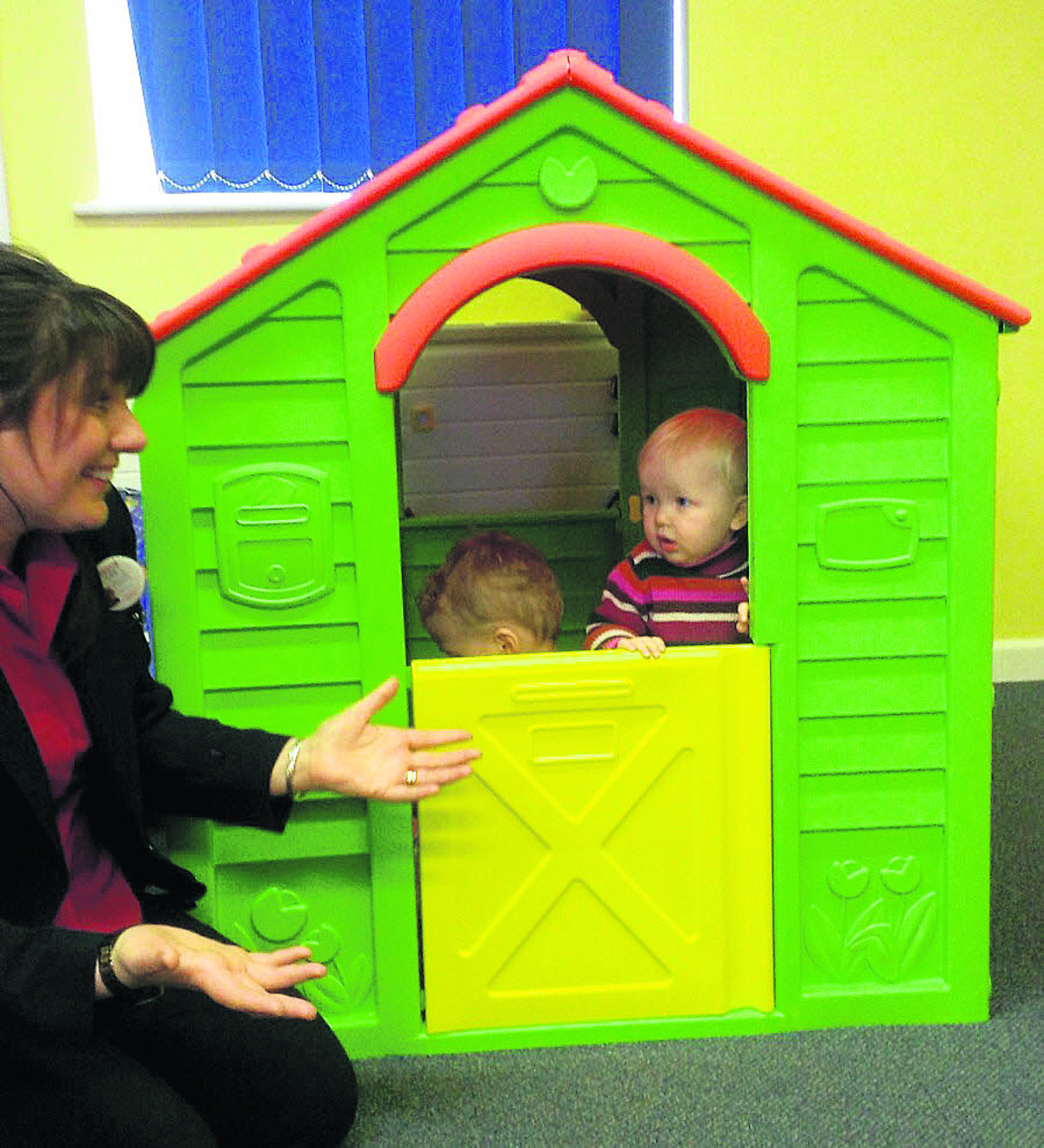 tesco outdoor playhouse